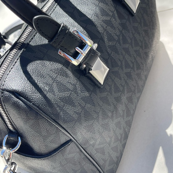 (new+tag) Michael Kors (MK) Grayson medium chain leather satchel — limited edt - Picture 9 of 16